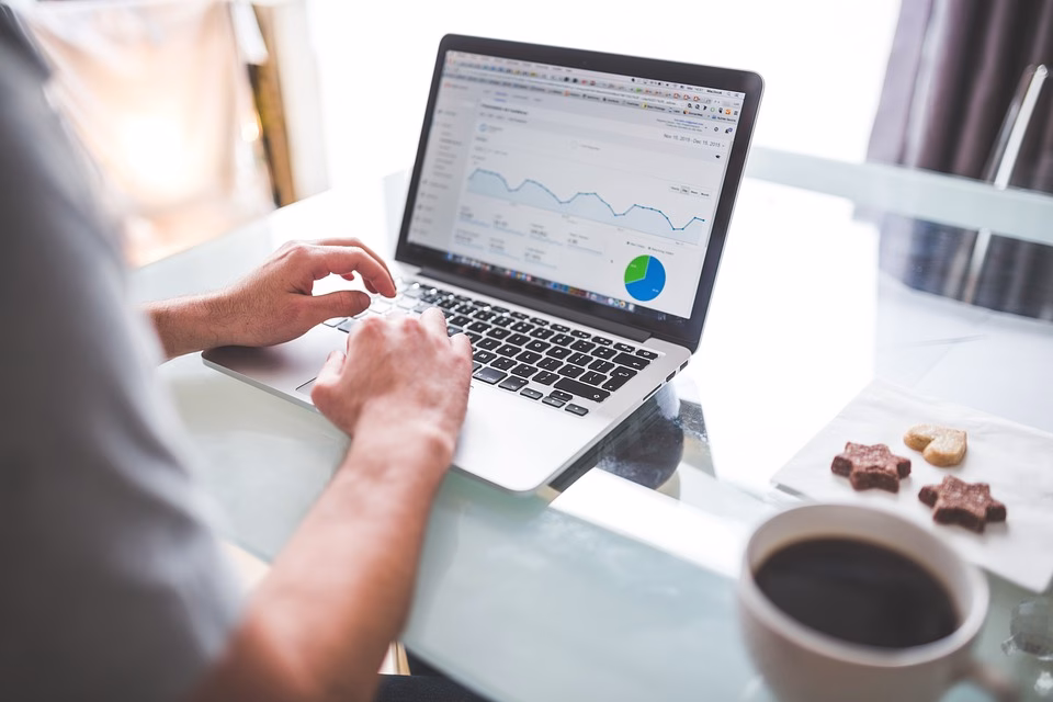 SEO Secrets: Elevate Your Digital Business Card to the Top of Search Results! SEO Secrets: Elevate Your Digital Business Card to the Top of Search Results!