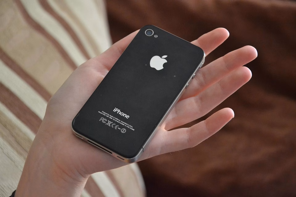 Unlocking the Potential: Why Your CRM Needs an SMS API Now Unlocking the Potential: Why Your CRM Needs an SMS API Now