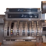 Maximize Cash Flow: How Invoice Archiving Can Improve Your Reporting Efficiency