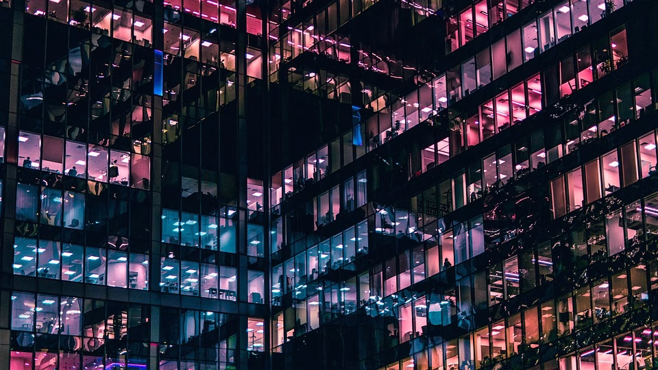 Data-Driven Decisions: Leveraging Analytics for Effective Business Development