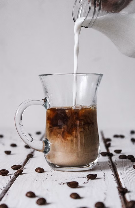 Boost Your Café’s Business: The Benefits of a WhatsApp Store