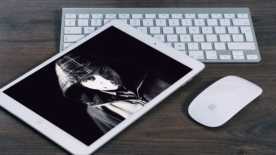 The Power of Storytelling in Portfolio Construction