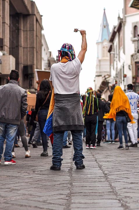 Retargeting Revolution: Strategies to Boost Your Digital Card Sales