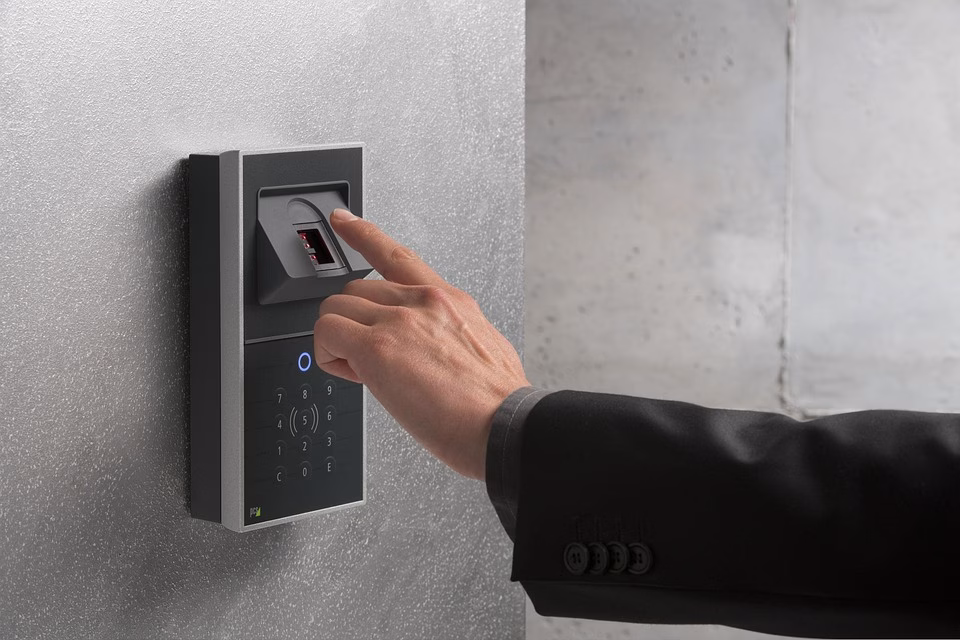 Biometric HR Software: A Game-Changer for Employee Security and Identity Verification