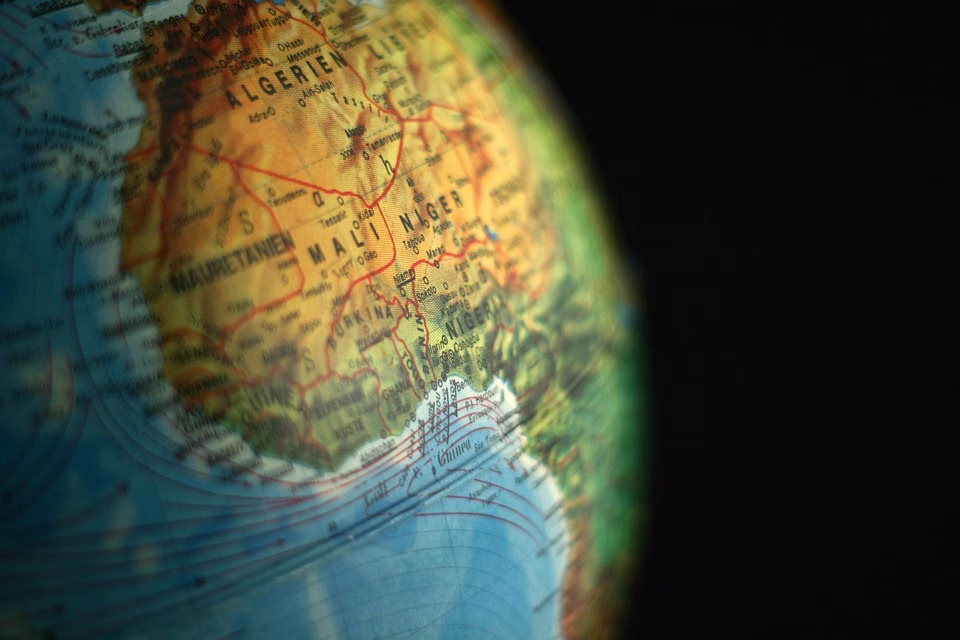 Unlocking Global Potential: How CRM Support Transcends Borders Unlocking Global Potential: How CRM Support Transcends Borders