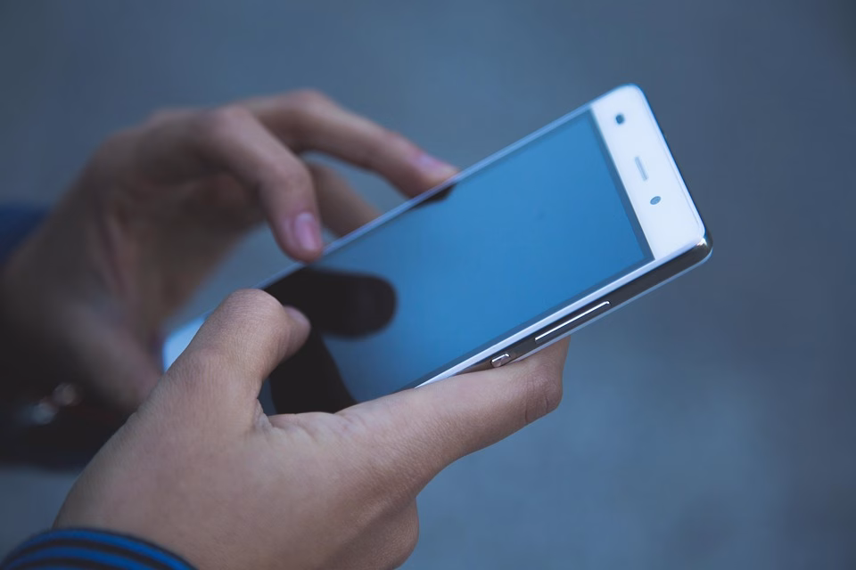 From Phone Calls to Video Calls: The CRM Revolution with Zoom From Phone Calls to Video Calls: The CRM Revolution with Zoom