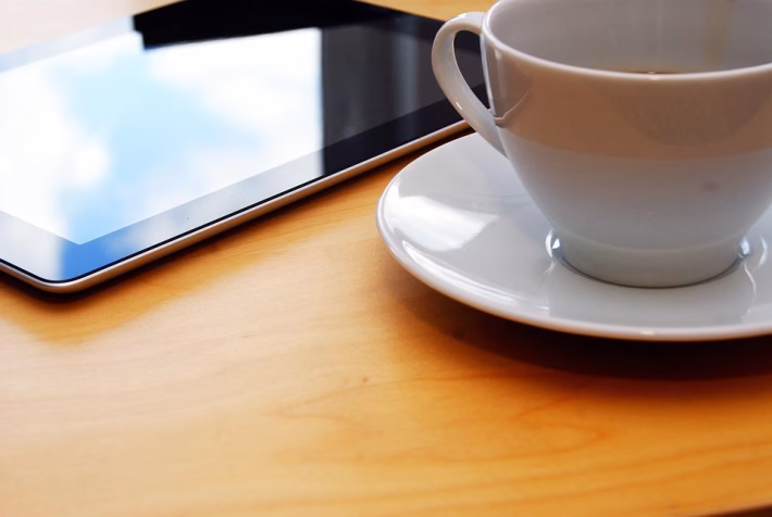 Go Paperless: The Ultimate Guide to Distributing Your Digital Business Card