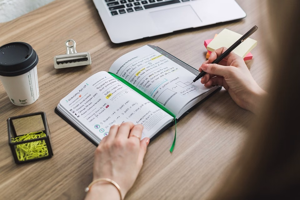 Mastering Remote Work: Essential Technologies for Seamless Communication