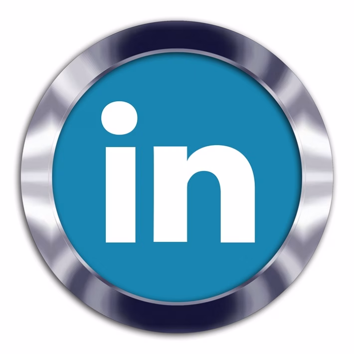 Navigating Social Media Trends: What’s Hot in B2C Marketing?