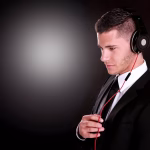 Beyond the Business Card: The Role of vCards in Modern Hospitality Solutions