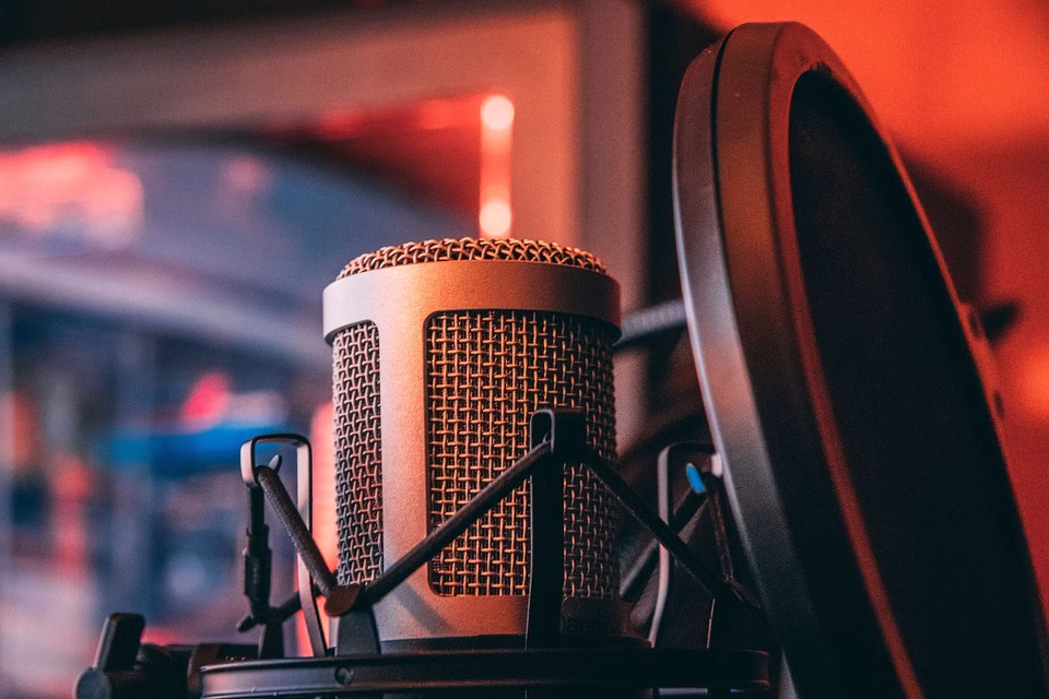 Maximizing CRM Performance: A Deep Dive into RESTful API Integration