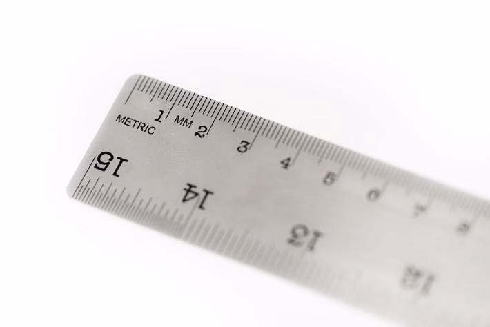 From Metrics to Motivation: The Art of Remote Performance Tracking