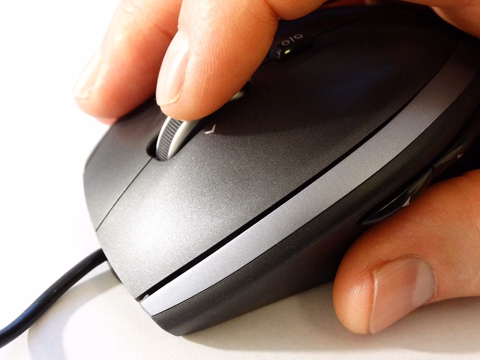 From Clicks to Clients: The Power of Link in Bio with CRM Integration