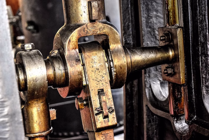 Connecting the Dots: The Power of External APIs in CRM Solutions