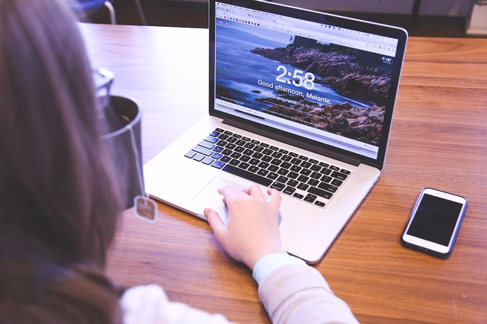 Boost Your Marketing Strategy: Scheduling SMS Directly from Your CRM