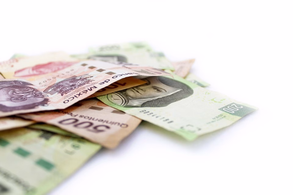 Invest Smart: Tips for Building a Solid Financial Portfolio