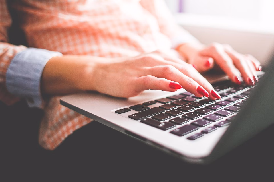 Mastering the Art of Selling: Essential Tactics for Sales Growth Success