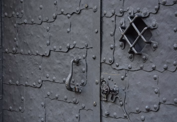 Secure and Compliant: Best Practices for GDPR in Digital Card Operations