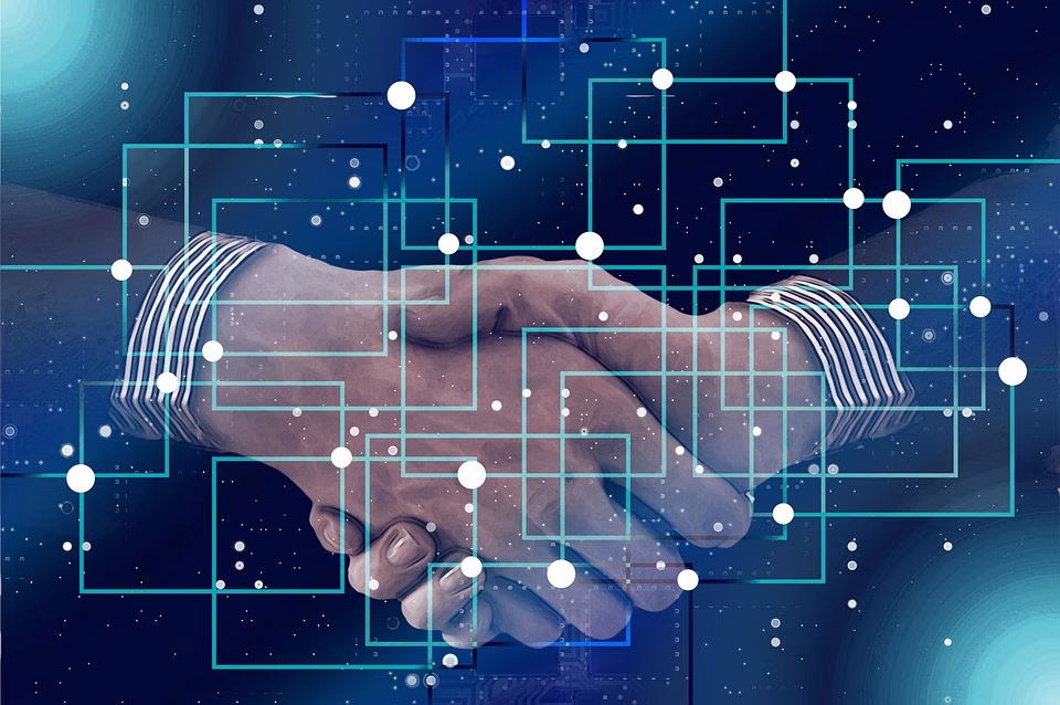 The Integration Advantage: Mobile CRM Apps and Their Connected Ecosystem The Integration Advantage: Mobile CRM Apps and Their Connected Ecosystem