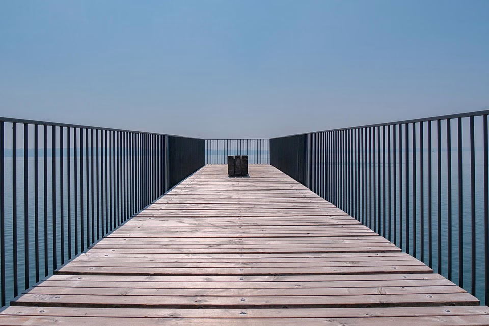 Bridging the Gap: Enhancing Customer Relationships in Logistics with CRM Solutions
