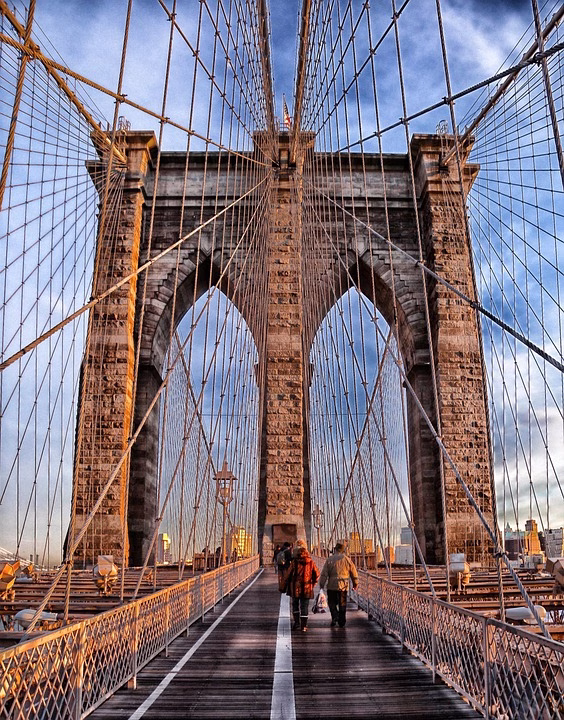 Bridging the Gap: The Benefits of Merging CRM with Financial Systems