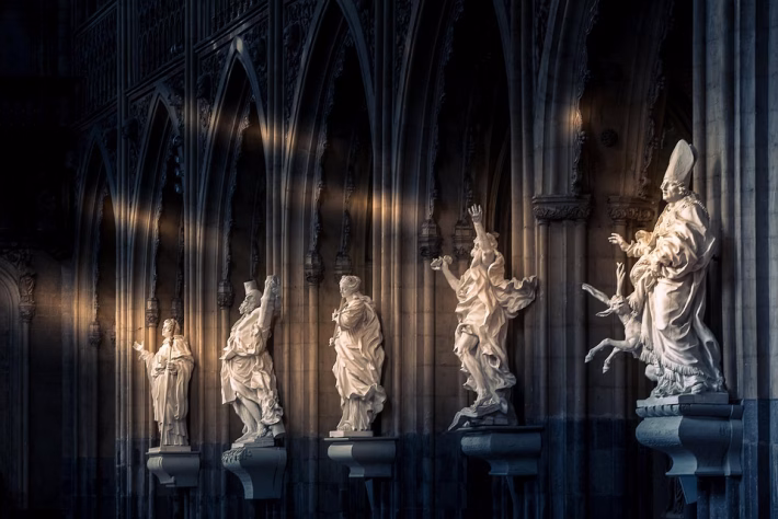 The Holy Grail of Business: Achieving Harmony Between Sales and Marketing Teams
