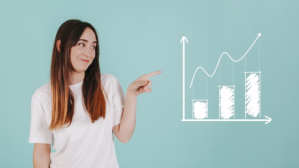 How to Leverage CRM Analytics to Improve Your Real Estate Strategy