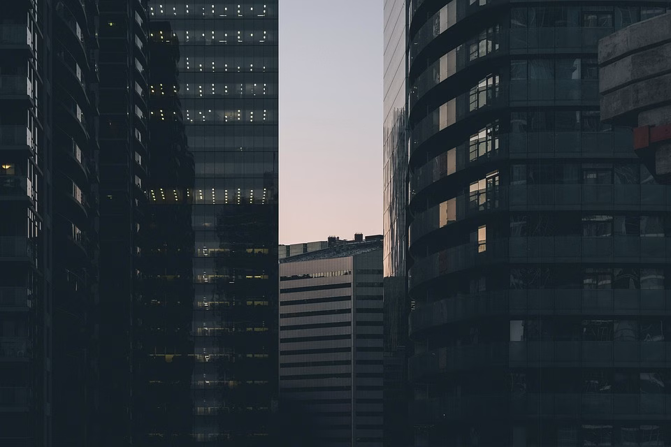 Financial Services: Navigating Compliance and Customer Needs with Financial Services CRM Solutions Financial Services: Navigating Compliance and Customer Needs with Financial Services CRM Solutions
