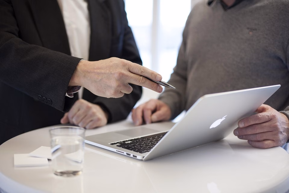 Transform Your Business with Effective Cash Flow Management Transform Your Business with Effective Cash Flow Management