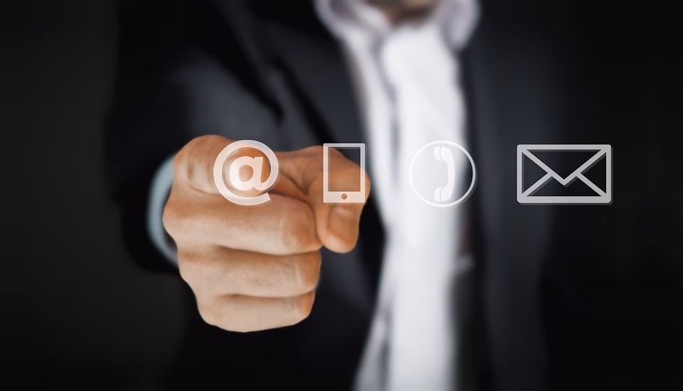 Enhancing Customer Engagement Through Effective SMS Strategies