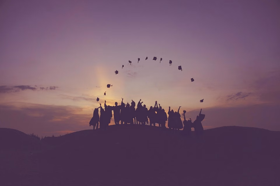 Achieving Sales Success: Leveraging Virtual Meetings Within Your CRM Strategy