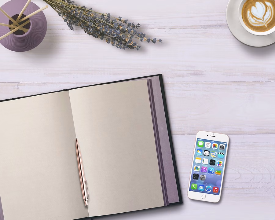 The Ultimate Freelancer Toolkit: Combining CRM and Invoicing for Success The Ultimate Freelancer Toolkit: Combining CRM and Invoicing for Success