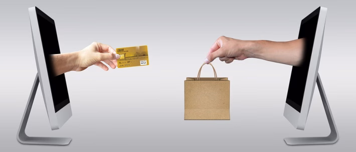 E-Commerce vs. Brick-and-Mortar: How CRM Bridges the Gap