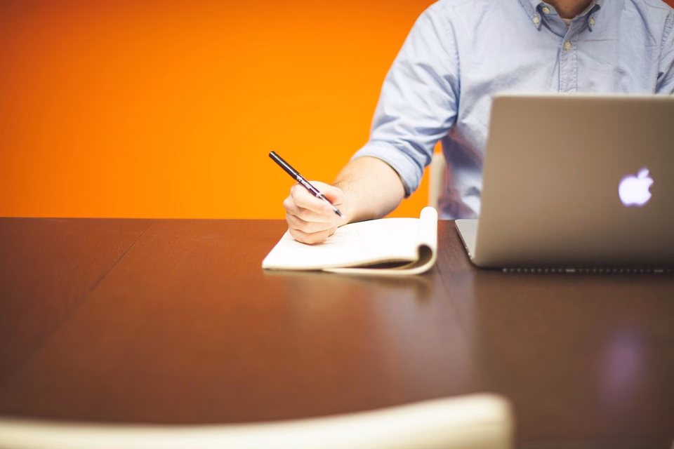 Streamline Your Startup: Top Business Management Tools Every Entrepreneur Should Use