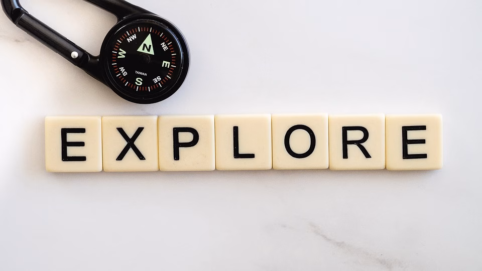 Exploring the Key Features of Leading Cloud-Based CRM Solutions