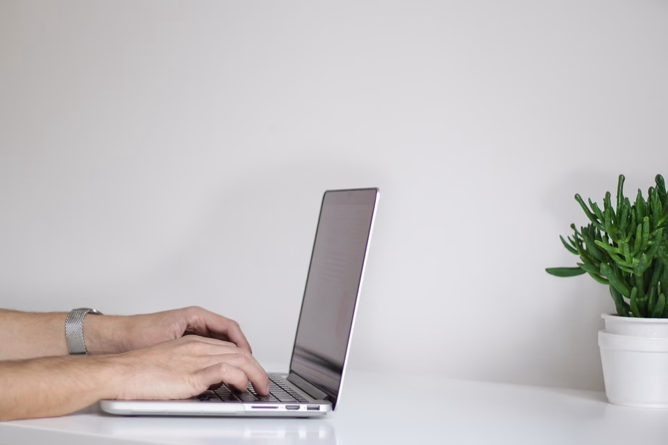 Maximize Your Online Presence: Designing an Effective Digital Business Card