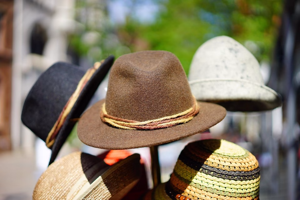 Sales and Service Synergy: Bridging the Gap with CRM in Finance