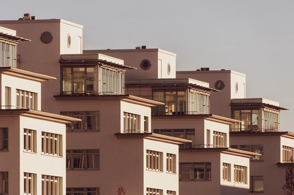 Real Estate CRM: A Must-Have for Navigating Market Changes Real Estate CRM: A Must-Have for Navigating Market Changes