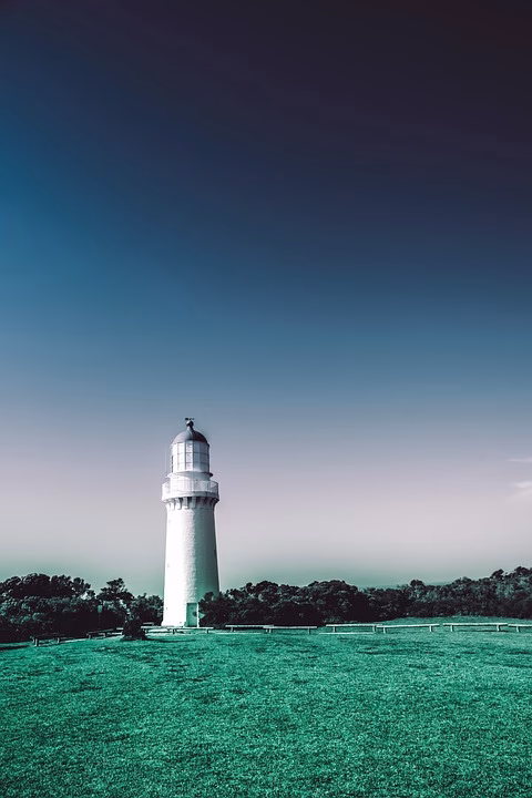Navigating Client Relationships: Why Every Marketing Agency Needs CRM