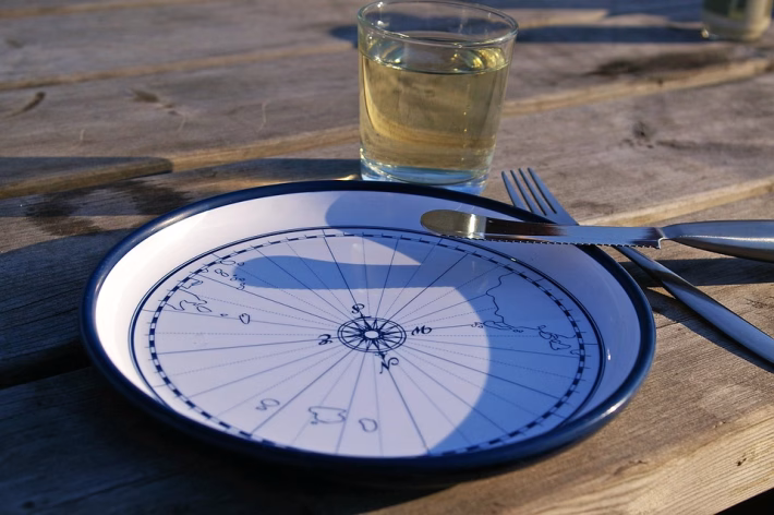 Navigating Distance: The Future of Client Relationship Management in Remote Work