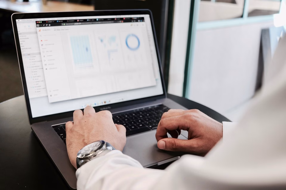 10 Must-Have Inbound Marketing Tools for Small Businesses 10 Must-Have Inbound Marketing Tools for Small Businesses