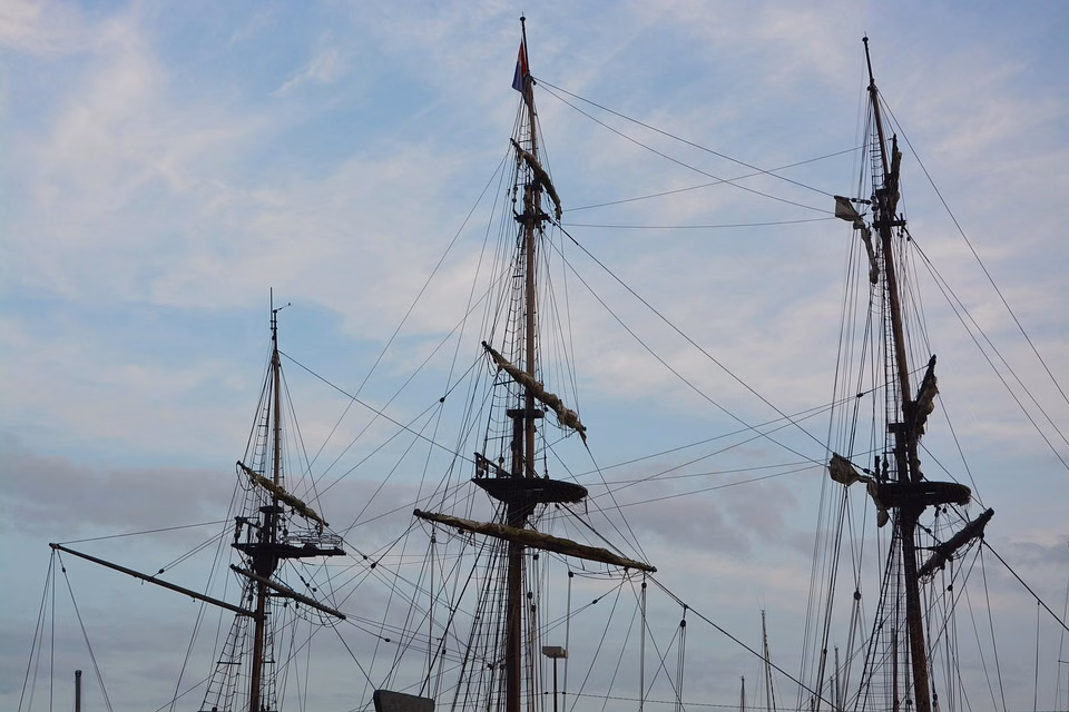 Navigating the Hiring Process: Leveraging CRM to Onboard Top Talent Navigating the Hiring Process: Leveraging CRM to Onboard Top Talent
