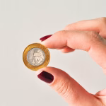 Why Every Business Needs Expense Tracking Software: Key Features to Look For