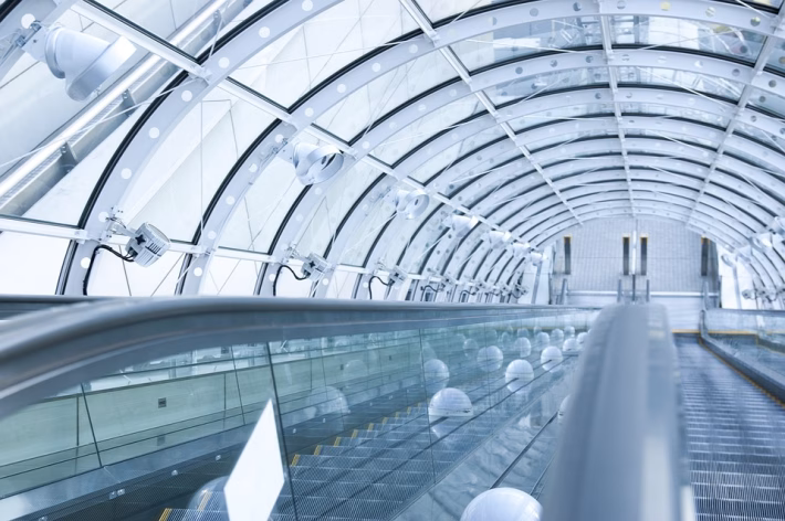 Elevate Customer Satisfaction: How a Language Selector Enhances Your CRM