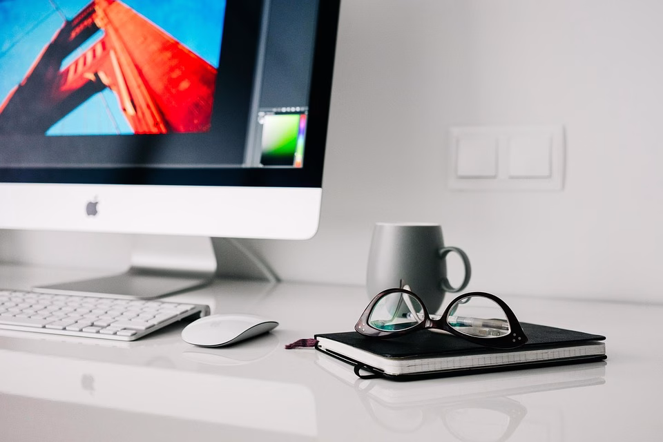 From Home to Hired: Navigating the New Norms of Remote Work