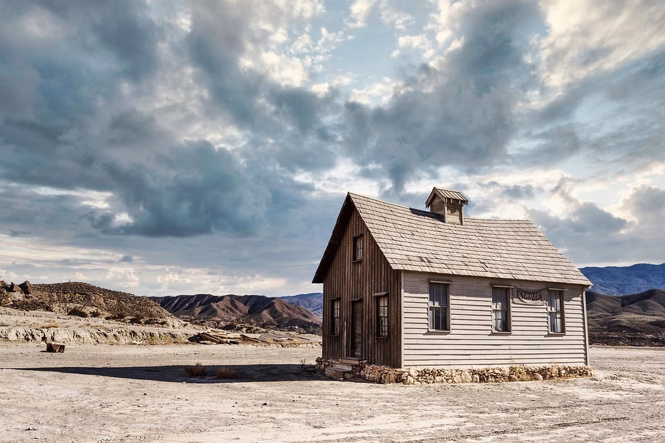 From Isolation to Innovation: How to Foster Team Spirit in a Virtual World