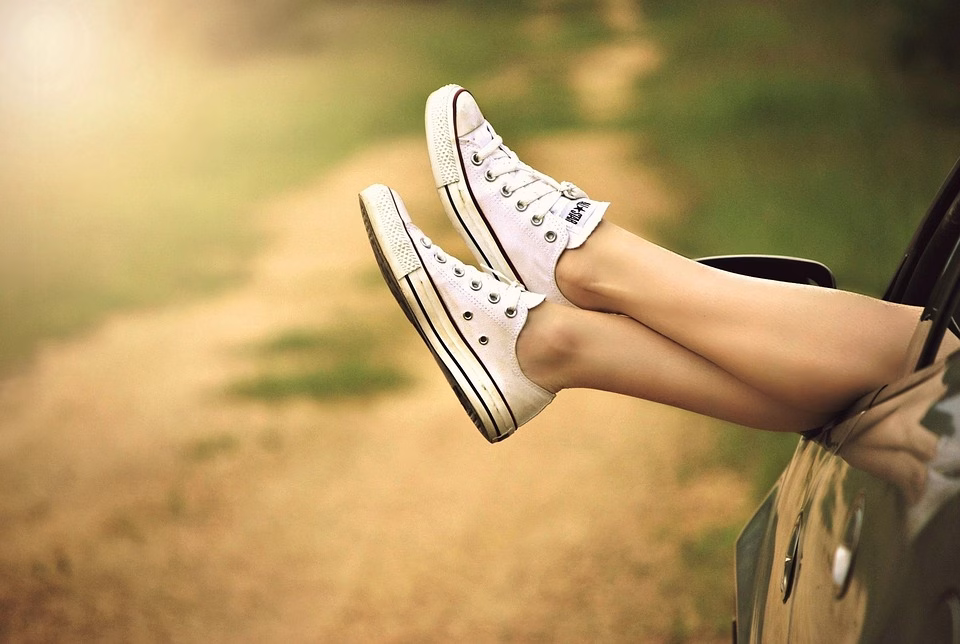 Converse to Convert: How to Use WhatsApp for Store Marketing