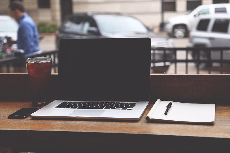 From Startup to Sensation: How [Company Name] Revolutionized the Software Industry