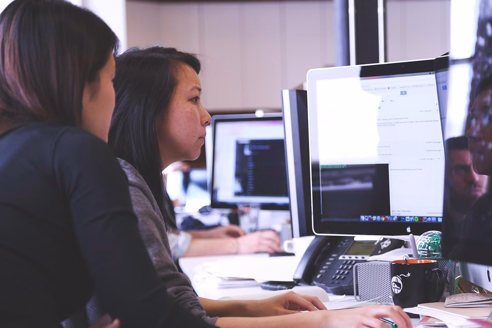 Collaboration Meets Security: Top Software Solutions for Modern Teams Collaboration Meets Security: Top Software Solutions for Modern Teams