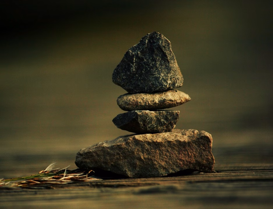 Balancing Flexibility and Accountability: A Guide to Remote Project Management Balancing Flexibility and Accountability: A Guide to Remote Project Management